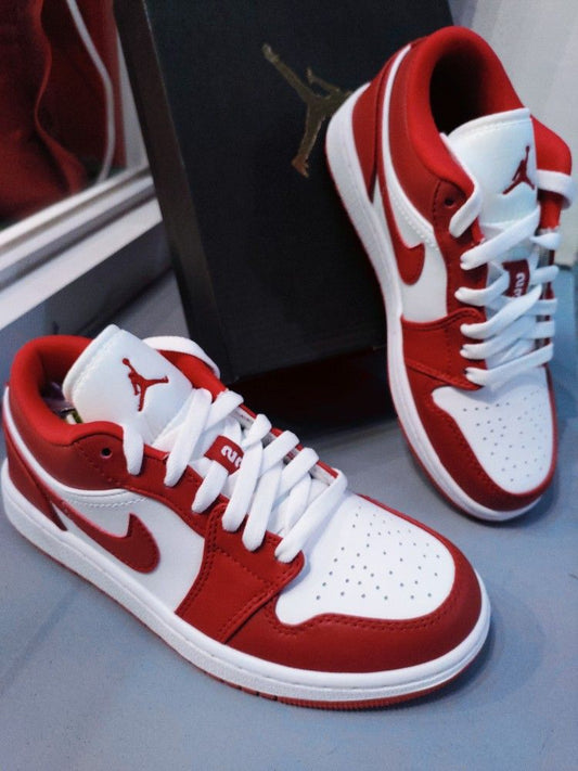 Nike Air Jordan Low